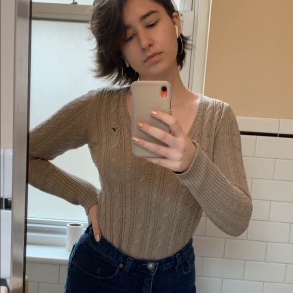 Meet your Posher, Alex - Picture 3 of 4